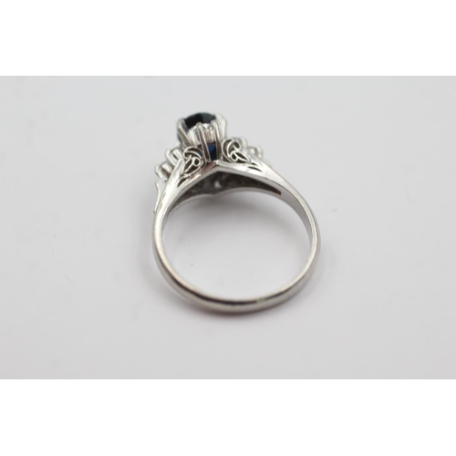 53 - .900 platinum diamond and sapphire ring (4.8g) Size L