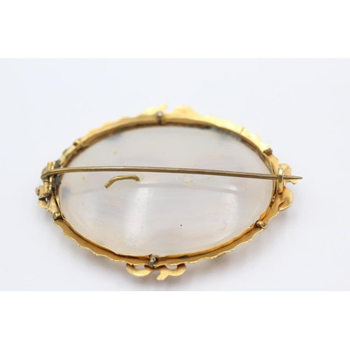 78 - 9ct gold antique chalcedony & turquoise brooch (25.8g)