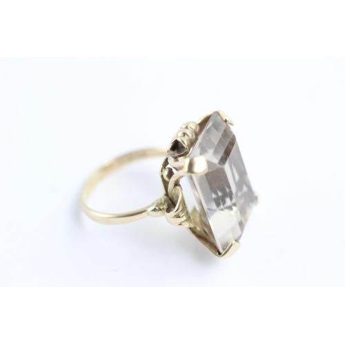 86 - 9ct gold ornate framed smokey quartz dress ring (8.9g) Size O