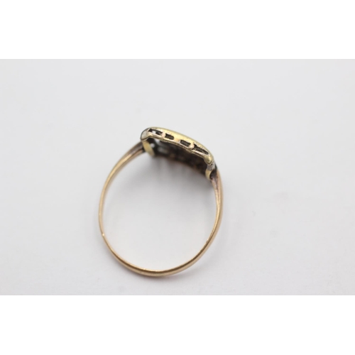 94 - 9ct gold antique initial ring with diamonds (1.8g) Size O