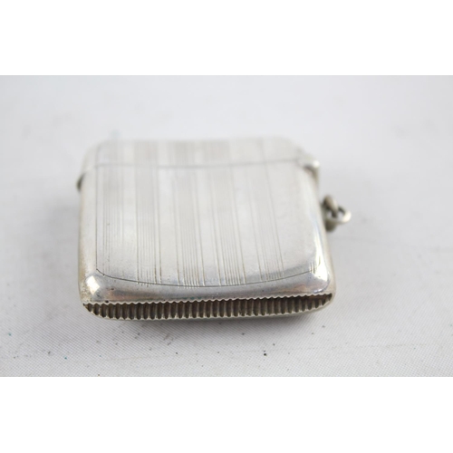 343 - Antique Hallmarked 1919 Chester STERLING SILVER Vesta / Match Case (34g)