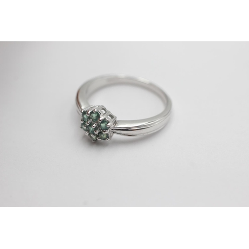 38 - 9ct white gold green gemstone cluster ring (3g) size N