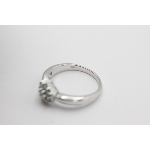 38 - 9ct white gold green gemstone cluster ring (3g) size N