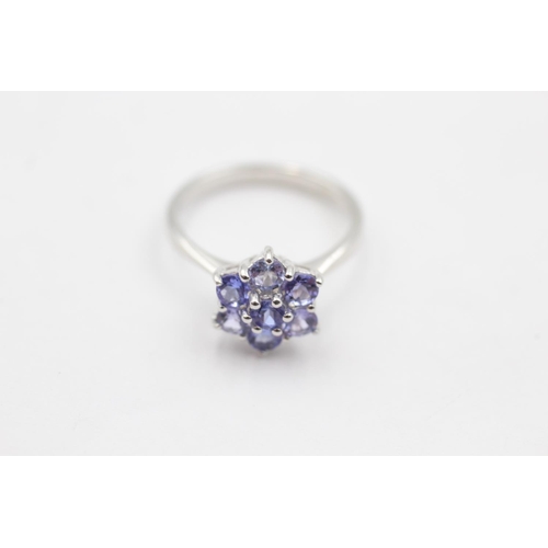 6 - 9ct gold tanzanite floral cluster ring (3.1g) size N