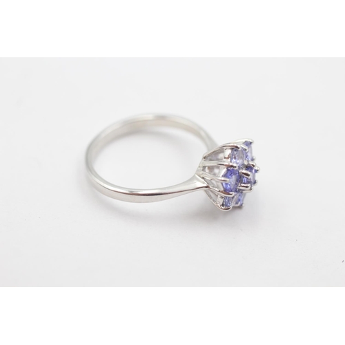 6 - 9ct gold tanzanite floral cluster ring (3.1g) size N