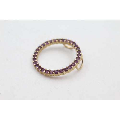 1 - 9ct gold amethyst circle pendant (2.5g)