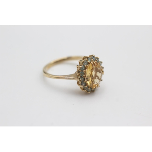 117 - 9ct gold vitrine & green gemstone ring (3.2g)  Size N