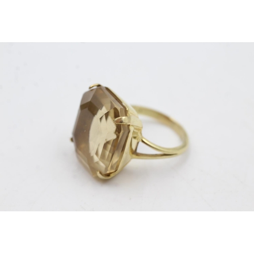 22 - 14ct gold citrine cocktail ring (8.1g)  Size K