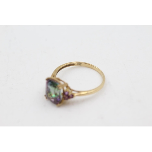 23 - 9ct gold mystic topaz & amethyst ring (2.2g)  Size Q