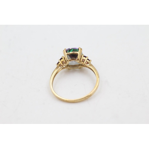 23 - 9ct gold mystic topaz & amethyst ring (2.2g)  Size Q