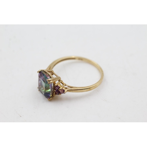 23 - 9ct gold mystic topaz & amethyst ring (2.2g)  Size Q