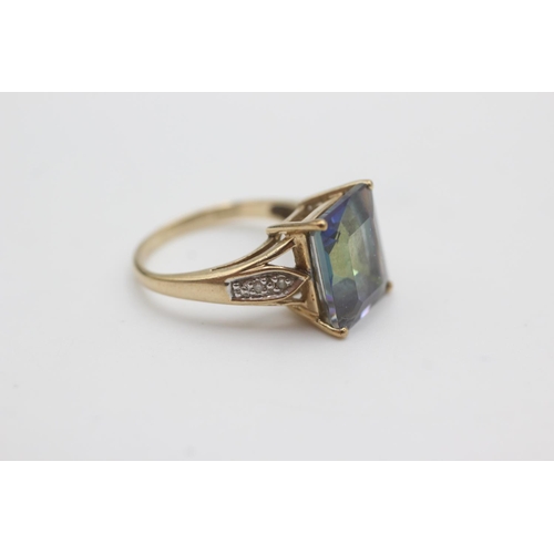 42 - 9ct gold diamond sided mystic topaz ring (3.8g)  Size M