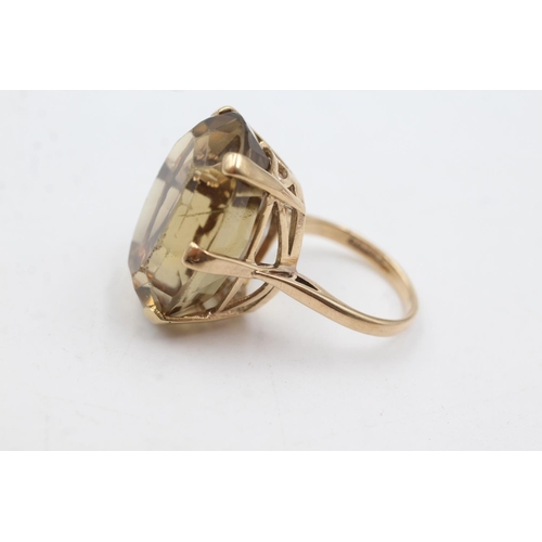 51 - 9ct gold smoky quartz cocktail ring (12.4g)  Size N