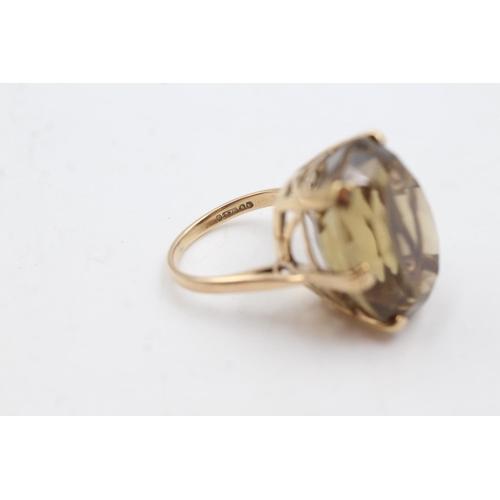 51 - 9ct gold smoky quartz cocktail ring (12.4g)  Size N