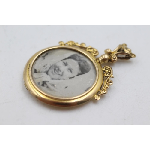 61 - 9ct gold antique photo locket (4.2g)