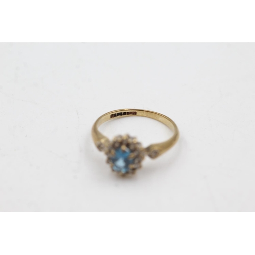 71 - 9ct gold diamond & topaz ring (1.8g)  Size J