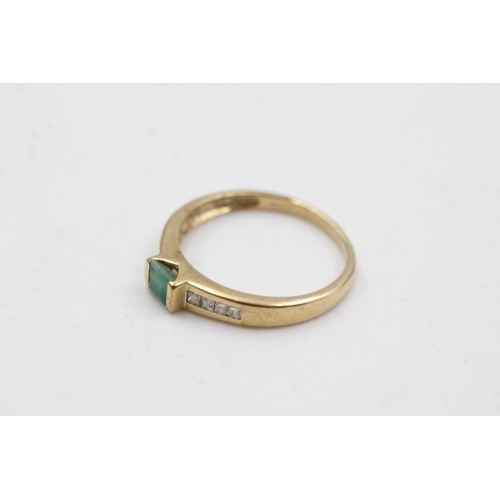 77 - 9ct gold emerald & diamond ring (2.2g)  Size Q