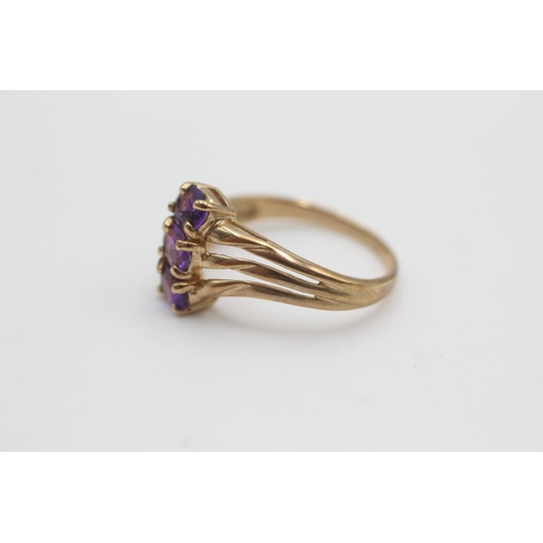 89 - 9ct gold vintage amethyst three stone dress ring (2.2g)  Size Q