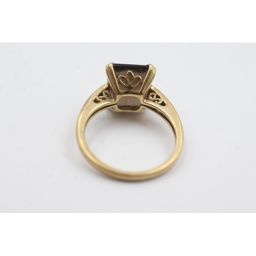 142 - 9ct gold smokey quartz & diamond ring (3.2g)  Size O