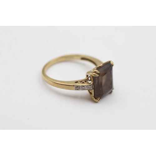 142 - 9ct gold smokey quartz & diamond ring (3.2g)  Size O