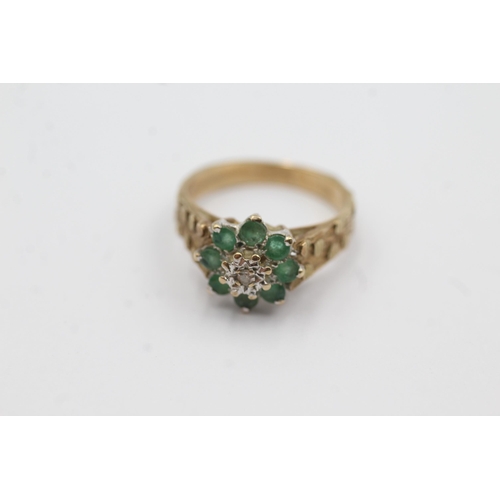 146 - 9ct gold diamond & emerald floral cluster ring (2.8g)  Size J