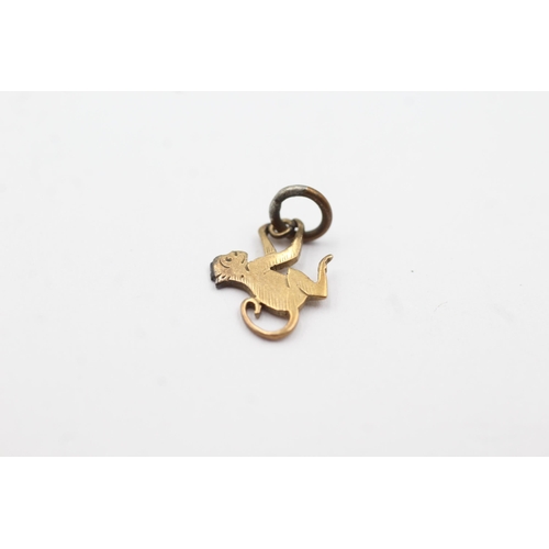 185 - 9ct gold monkey charm (0.6g)