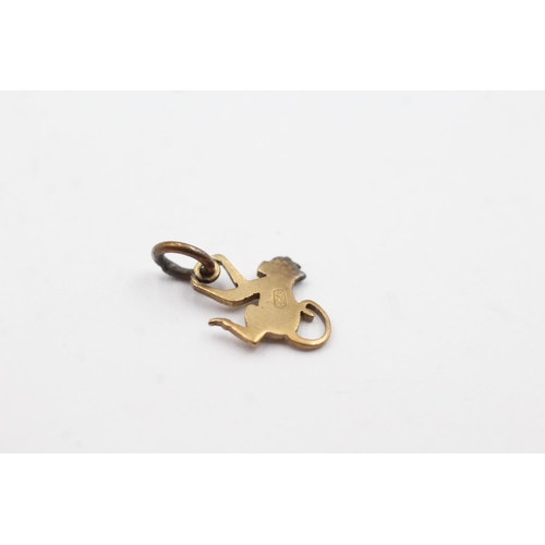 185 - 9ct gold monkey charm (0.6g)