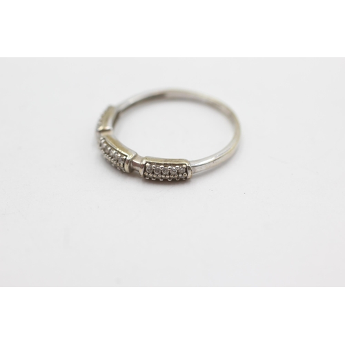 213 - 9ct gold diamond fronted band ring (1.9g)  Size  S