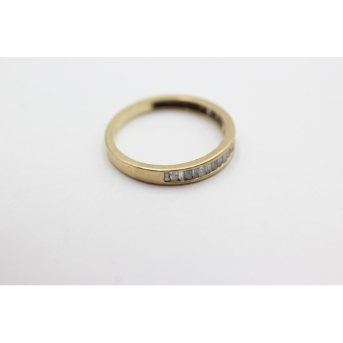 225 - 9ct gold diamond half eternity ring (1.5g)  Size  O