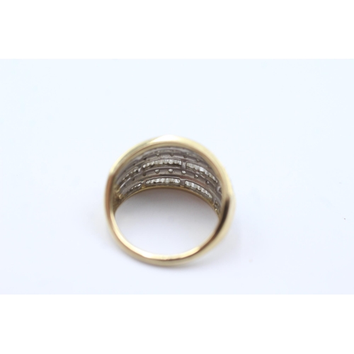 272 - 9ct gold diamond detailed ring (4.1g)  Size M