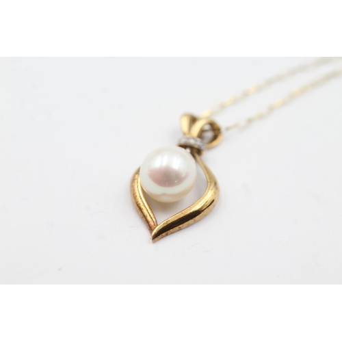 308 - 9ct gold pearl & diamond pendant on chain (2.2g)