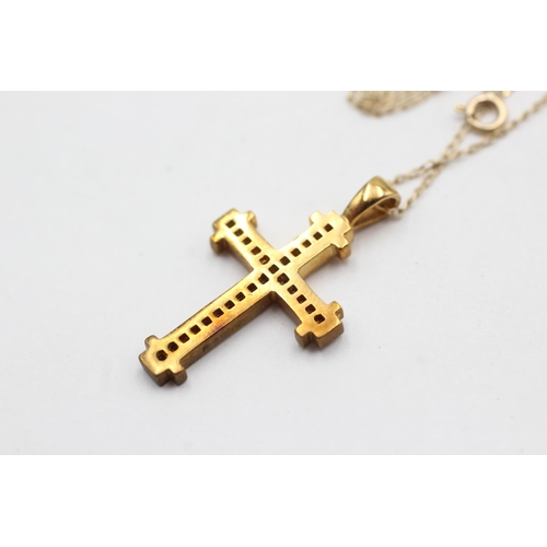 314 - 9ct gold diamond cross pendant necklace (3.5g)