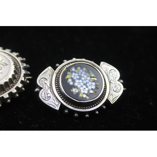 358 - 2 x Sterling Silver Antique brooches including 'Forget Me Not' inlay (16g)