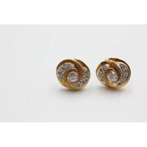 95 - 18ct gold diamond stud earrings (4.5g)