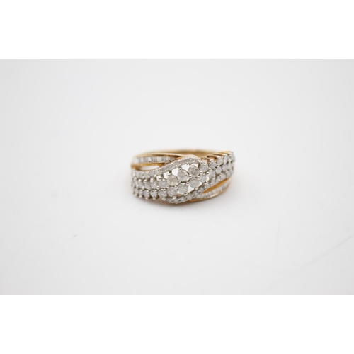 100 - 9ct gold diamond dress ring (3.7g) Size Q