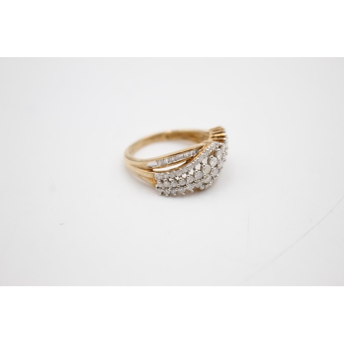 100 - 9ct gold diamond dress ring (3.7g) Size Q