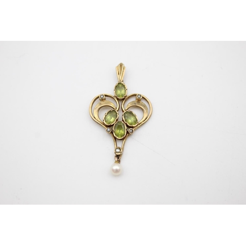 107 - 9ct gold antique peridot & pearl lavalier pendant (4.3g)