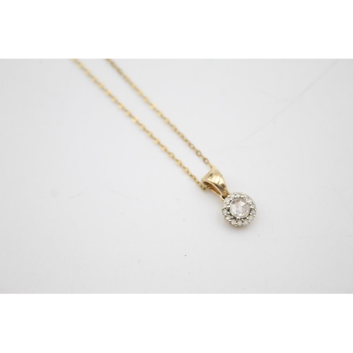 114 - 9ct gold diamond pendant necklace (1.9g)
