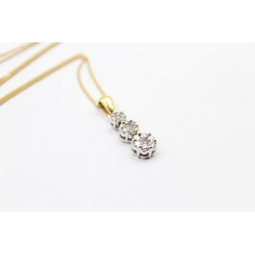 119 - 18ct gold diamond pendant necklace (3.6g)