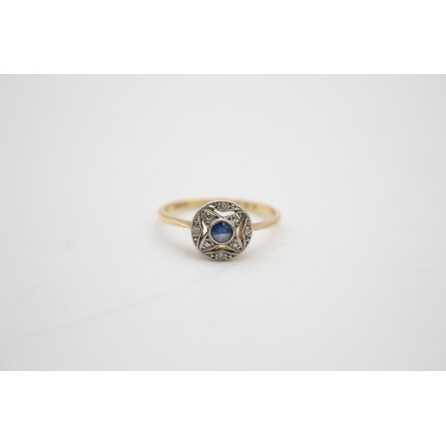 120 - 18ct gold & platinum sapphire & diamond ring (2.4g) Size O