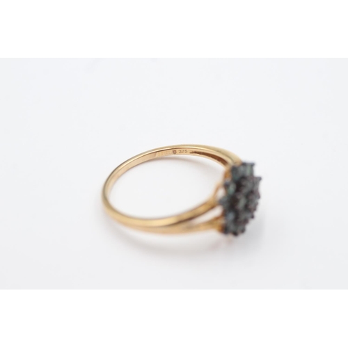 88 - 9ct gold green gemstone cluster dress ring (2.8g) Size U