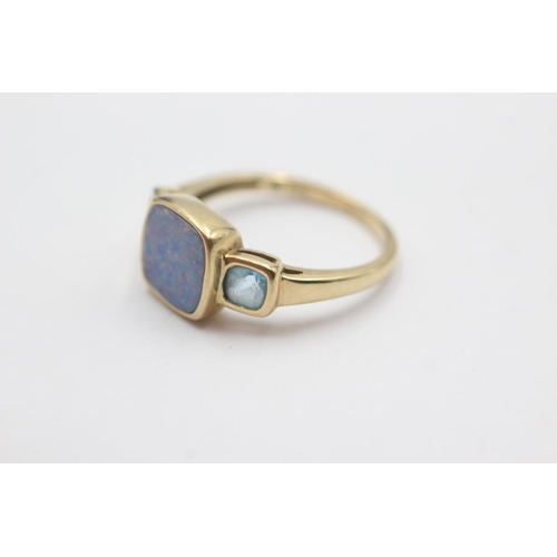 90 - 9ct gold vintage opal & blue gemstone three stone dress ring (2.8g) Size O
