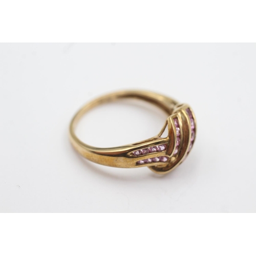 96 - 9ct gold pink gemstone channel setting ring (3.2g) Size S