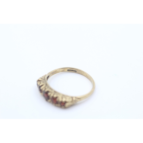 5 - 9ct gold antique garnet set 5 stone ring - size q (2.3g)