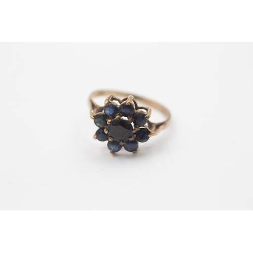 69 - 9ct gold sapphire floral cluster ring (2.2g) Size   O