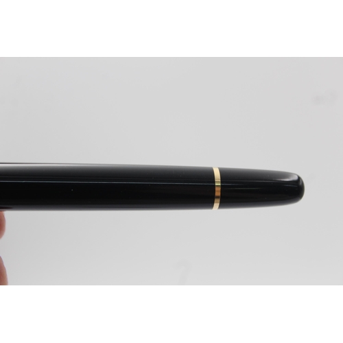 395 - MONTBLANC Meisterstuck Black FOUNTAIN PEN w/ 14ct Gold Nib WRITING