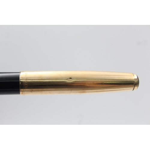 400 - Vintage PARKER 51 Black FOUNTAIN PEN w/ Rolled Gold Cap WRITING