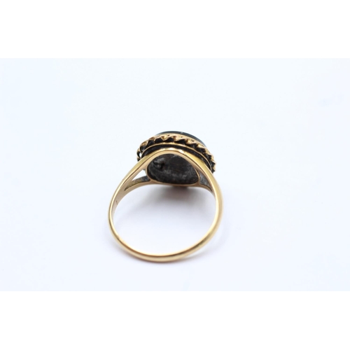 32 - 14ct gold antique mourning onyx and pearl set ring - size m (2.7g)