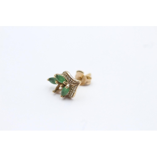 4 - 9ct gold emerald and diamond set stud earrings - as seen (1.5g)