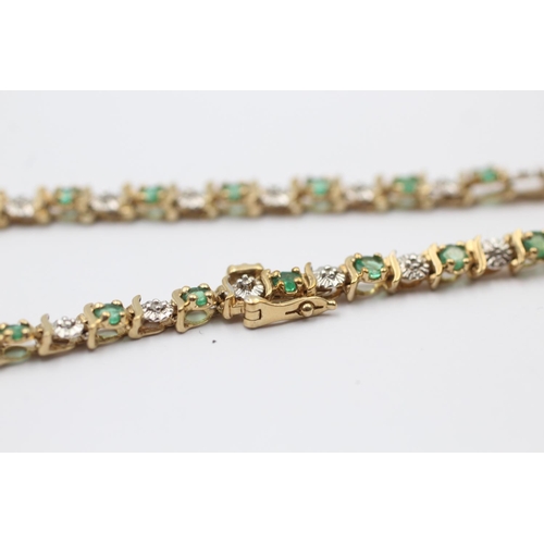 53 - 9ct gold emerald & diamond tennis bracelet (5.5g)